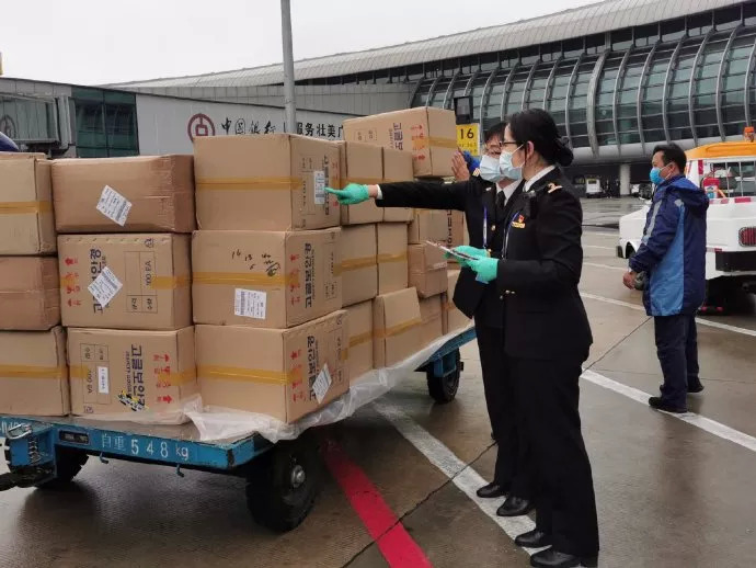 化工品國(guó)際快遞,液體國(guó)際快遞