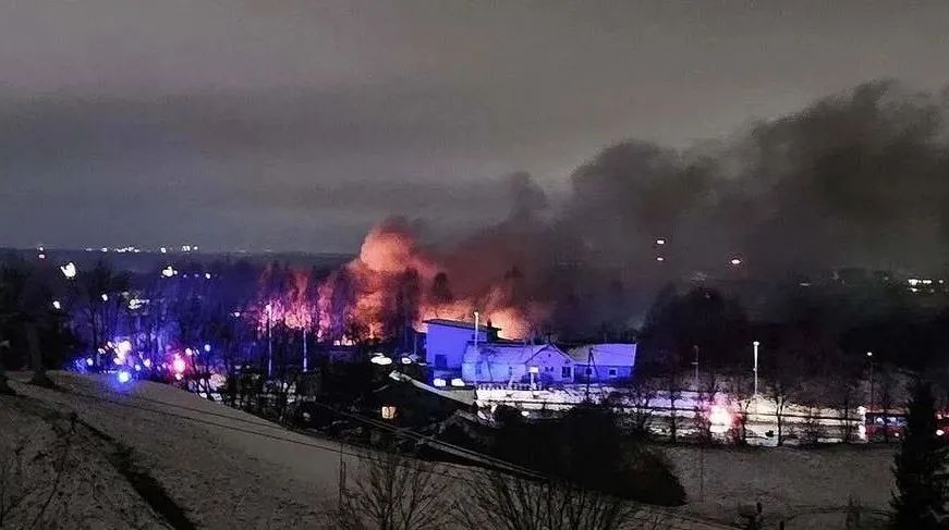 突發(fā)！DHL一架貨機(jī)墜毀！是恐怖襲擊？